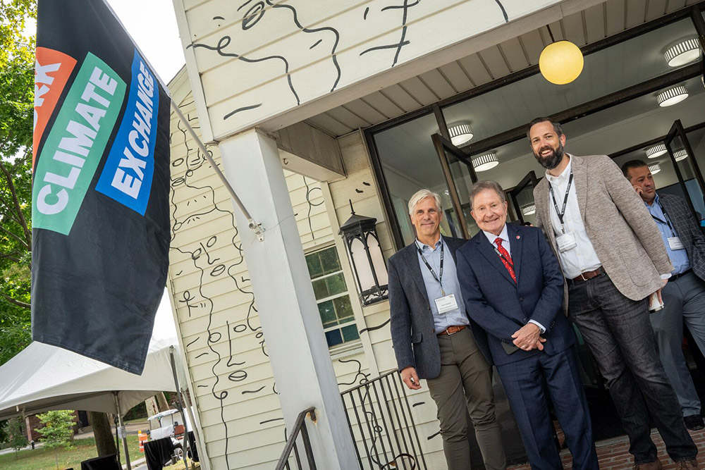 .<a href="/stonybrooku/">Stony Brook University</a>, the anchor institution for <a href="/NYClimEx/">The New York Climate Exchange</a>, was a featured partner at the 16th annual Climate Week NYC last month on Governors Island, hosting a program on “Solutions to the Energy Transition Challenges in the NYC Region.” news.stonybrook.edu/university/sto…