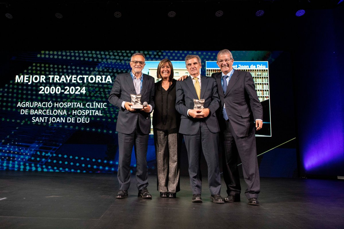 Hospital Clínic (@hospitalclinic) on Twitter photo 🏥 El #CLÍNIC, guardó a la millor trajectòria als premis Top 20 als millors hospitals
🏅 Es tracta d'un premi especial creat amb motiu del 25è aniversari dels guardons hospitalaris
➕Info 👉clinicbarcelona.org/ca/noticies/el…
#IQVIAhospitalestop20 🏥 El #CLÍNIC, guardó a la millor trajectòria als premis Top 20 als millors hospitals
🏅 Es tracta d'un premi especial creat amb motiu del 25è aniversari dels guardons hospitalaris
➕Info 👉clinicbarcelona.org/ca/noticies/el…
#IQVIAhospitalestop20