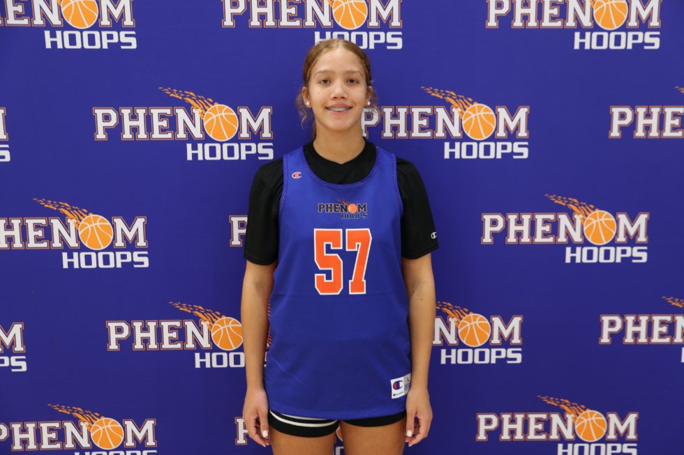 LadyPhenomHoops's tweet image. Lady Top 80 Camp Evaluations: Team 7
#LadyTop80 #LadyPhenom #PhenomHoops 

'27 Leia Rios
'27 Jordan Speller
'26 Keysha Mizzell
'28 Cassidy Johnson
'25 Laila Beard
'27 Olivia Yancey
'26 Altamise Leach
'28 Mira Sigmon
'27 Tandriyana Allison

Read: phenomhoopreport.com/lady-top-80-ca…