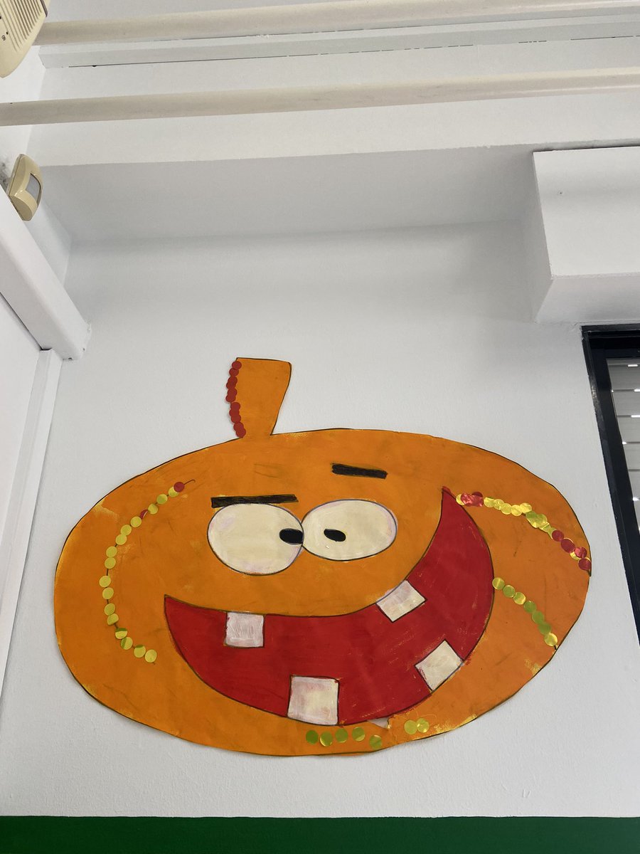 rhmteacher's tweet photo. Halloween en Educación Infantil y homenaje a Mayra Gómez Kemp.
#undostres #rtve #mayragomezkemp #infantil3años https://t.co/TvRIoq9M7T