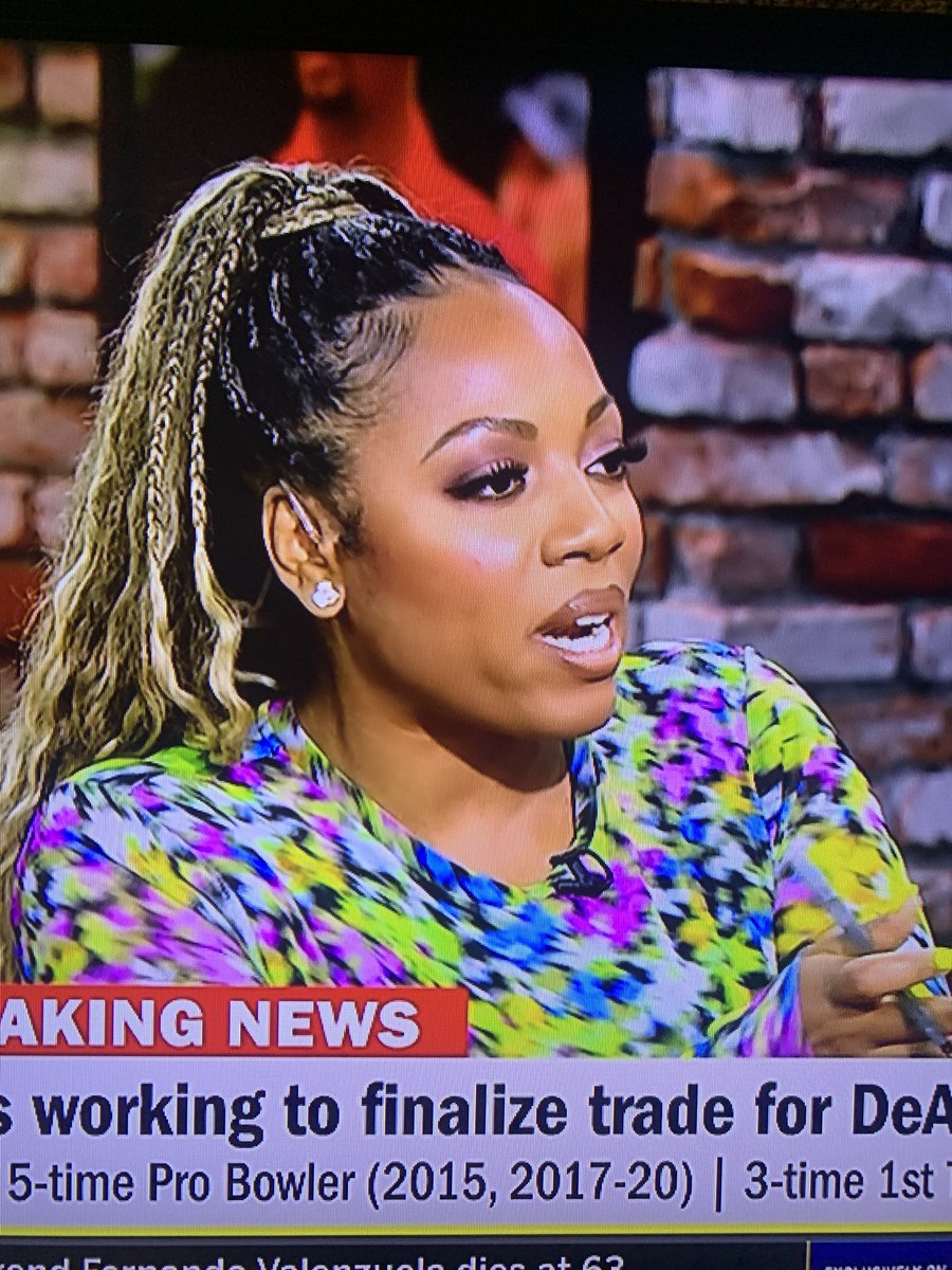 Schaeffer1786's tweet photo. Kimberly Martin’s bias for the @Ravens gets in her way of being a credible journalists. So tired of hearing about the Ravens &amp; Lamar every time she is on GetUpESPN. He can’t play from
behind &amp; chokes when it matters . Reg season champ is all. https://t.co/cxF87zL6RA