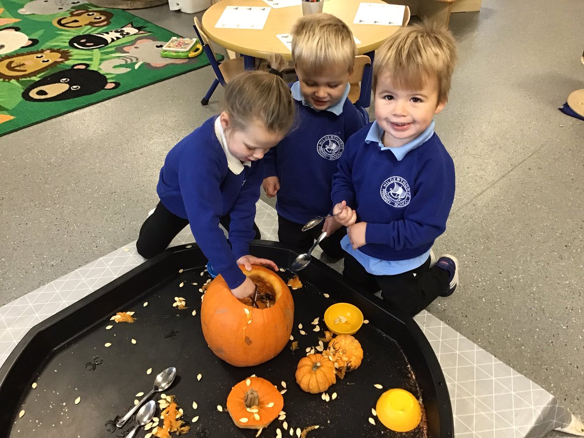 HilderthorpeSch's tweet photo. We have gone pumpkin mad in Nursery this week! We have scooped, hammered, rolled, painted and tasted our pumpkins. We have explored them using all of our senses. #hildeyfs #hildnursery https://t.co/pkoE8kMjDi