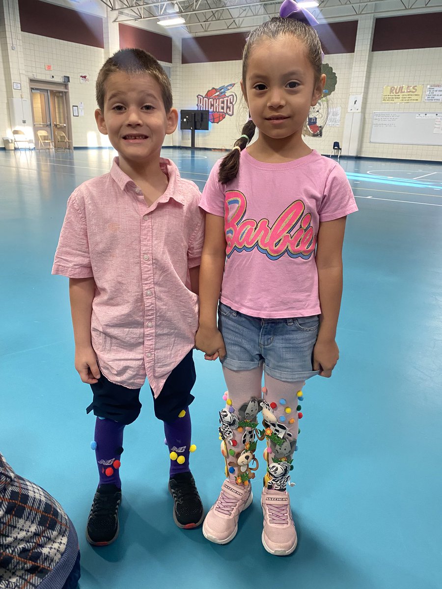 Pink shirts and crazy socks for #RedRibbonWeek <a href="/hearnehusky/">Hearne Elementary</a>