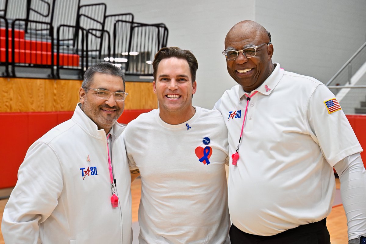 Can't say enough about what Marcus volleyball did last night for Flower Mound's announcer &amp; husband of Coach Siegel, Brian. They honored him with their "Heart of a Marauder" and donated all collected proceeds to help fight colon cancer. Thank you Marcus!
