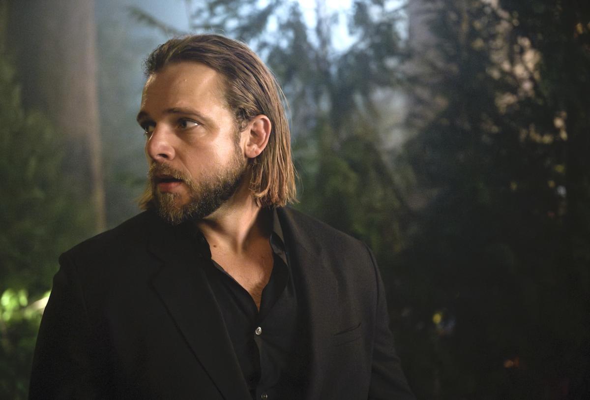 J'adore les séries d'action ! "Fire Country" est vraiment génial, l'intrigue est palpitante et les acteurs sont excellents. Saison 3, ça promet du lourd ! Je vais regarder dès qu'elle sort en streaming.  

#FireCountry #sérieTV #saison3