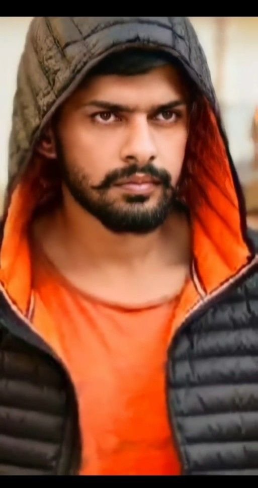 लॉरेंस एक हिरण के लिए तुने पुरी दुनियां हिला दी, लेकिन आज भारत में रोज एक लाख गायों को ये विधर्मी काट रहे हे अब तुम ही बचा सकते हो सरकारें नहीं सरकारें सर्फ हमारे नाम पर वोट मांगती हे  और करती कुछ नही