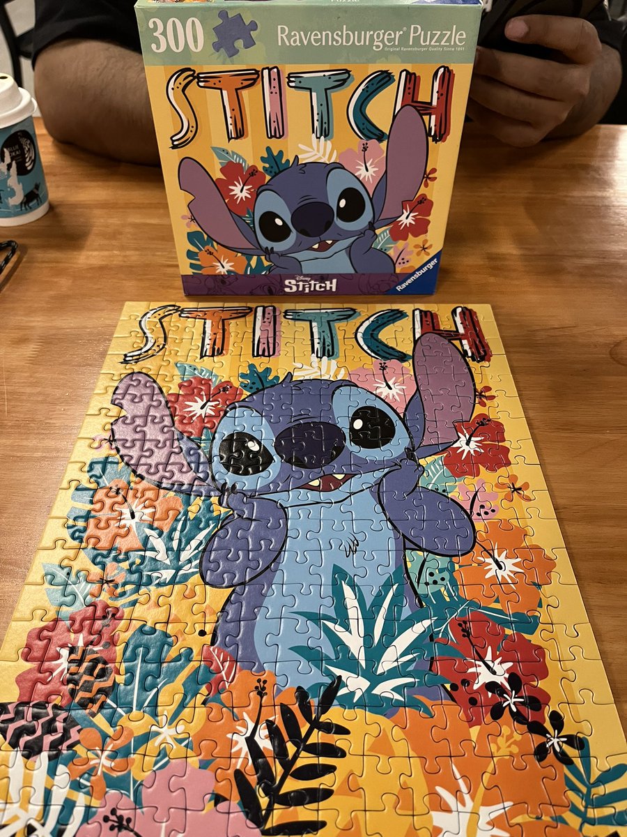 solved these three disney puzzles with <a href="/pandaeatsmomos/">Momopanda</a> at the regular monday meetup organised by <a href="/Playful_Pursuit/">Playful Pursuits</a> (she has an amazing collection). 😁🧩

2 of these brands are not available in india - ravensburger and ceaco. so this was like having an elite pass or something. 😬