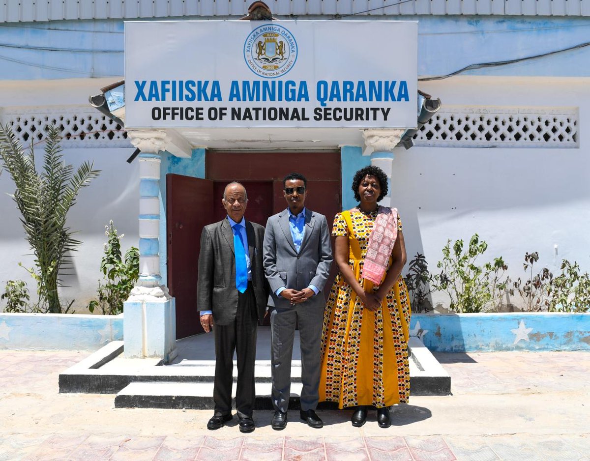 UNSOS (@unsos_) on Twitter photo USG Atul Khare <a href="/UN_OpSupport/">UN Department of Operational Support</a> met Somalia’s National Security Advisor #NSA, Hussein Sheikh-Ali <a href="/XuseenMacallin/">Hussein Sheikh-Ali</a> in #Mogadishu to discuss capacity building for #SSF, tripartite collaboration and logistical support for the next phase of security transition. Head of <a href="/UNSOS_/">UNSOS</a> ASG USG Atul Khare <a href="/UN_OpSupport/">UN Department of Operational Support</a> met Somalia’s National Security Advisor #NSA, Hussein Sheikh-Ali <a href="/XuseenMacallin/">Hussein Sheikh-Ali</a> in #Mogadishu to discuss capacity building for #SSF, tripartite collaboration and logistical support for the next phase of security transition. Head of <a href="/UNSOS_/">UNSOS</a> ASG