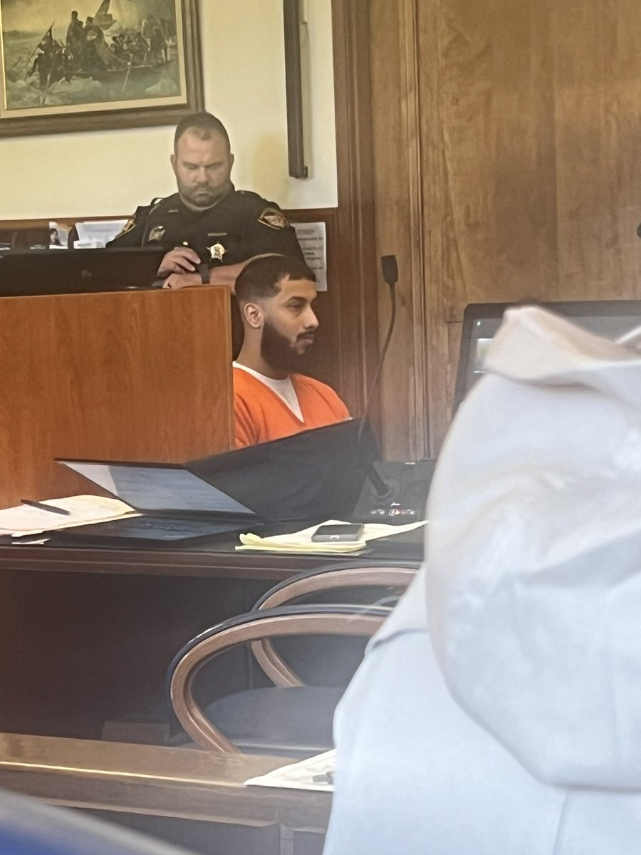 Happening Today: the sentencing for Mohamed Reeda will start any minute at Summit County Court. 

Earlier this year he was convicted on rape charges. Police say he raped, attacked, and terrorized several women in the Akron area.