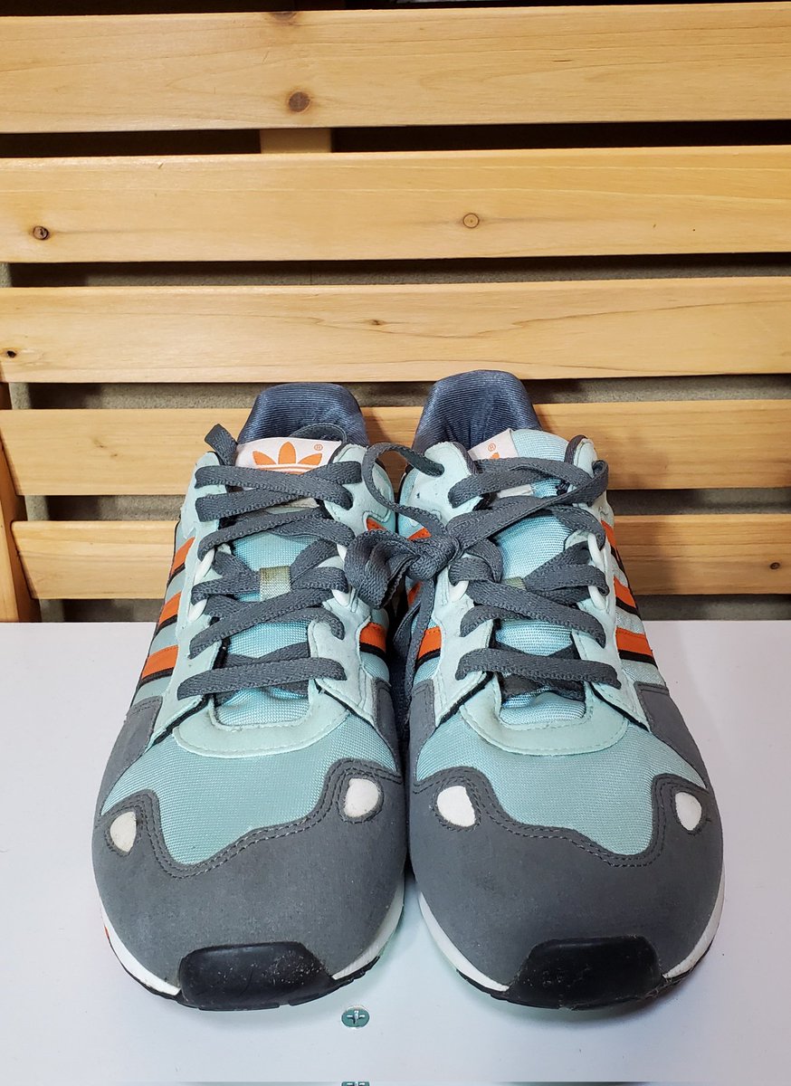 Guapo_kyoto's tweet photo. ■adidas ZX800
■OCEAN/OPRANGE/SHADOW
■2005年

#アディダス
#adidas
#スニーカー
#ZX800 https://t.co/DePAhQOjNV