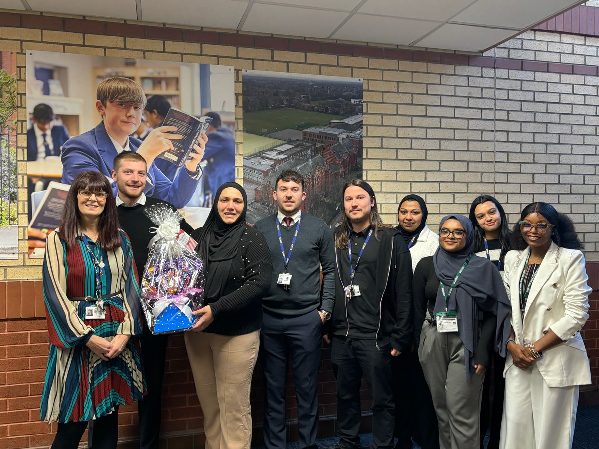 A huge congratulations to <a href="/WilliamHulmes/">William Hulme's Grammar School</a> for winning our hamper competition! 🎉

 Your fantastic #NationalTADay celebrations with our #NTAD selfie frames were truly outstanding. 🤳

 Well done to everyone involved—we hope you enjoy your well-deserved sweet treats! 🍬👏