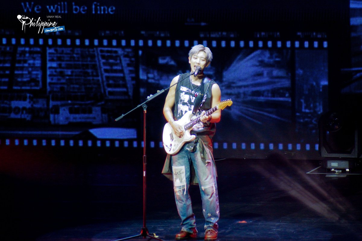 philconcerts's tweet photo. With Eribong shining bright and cheers loud and proud, the Philippines welcomed the Pogi, our four-leaf clover PARK CHANYEOL back to its City-Scape. 

From his first to final bow, EXO-L's Cherry Prince and Peter Pan captivated the audience with a live band, his incredible guitar prowess, captivating anecdotes, and strong performances. Chanyeol's magnetism makes him a standout performer that gets you wishing for more.

READ MORE: https://t.co/vszNUA0eTK

Special thanks to @pulpliveworld for #CHANYEOLinMANILA2024