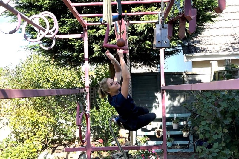 HSS at BU (@hss_bu) on Twitter photo Celebrating staff success: Congratulations to
Dr Becky Neal, an elite level obstacle course racer and gold medal winner at the UK championships.🏆
She has captained Great Britain several times and will compete again soon!
bournemouth.ac.uk/news/2024-10-0…
#StaffSuccess <a href="/BeckyNeal7/">Becky Neal</a> Celebrating staff success: Congratulations to
Dr Becky Neal, an elite level obstacle course racer and gold medal winner at the UK championships.🏆
She has captained Great Britain several times and will compete again soon!
bournemouth.ac.uk/news/2024-10-0…
#StaffSuccess <a href="/BeckyNeal7/">Becky Neal</a>