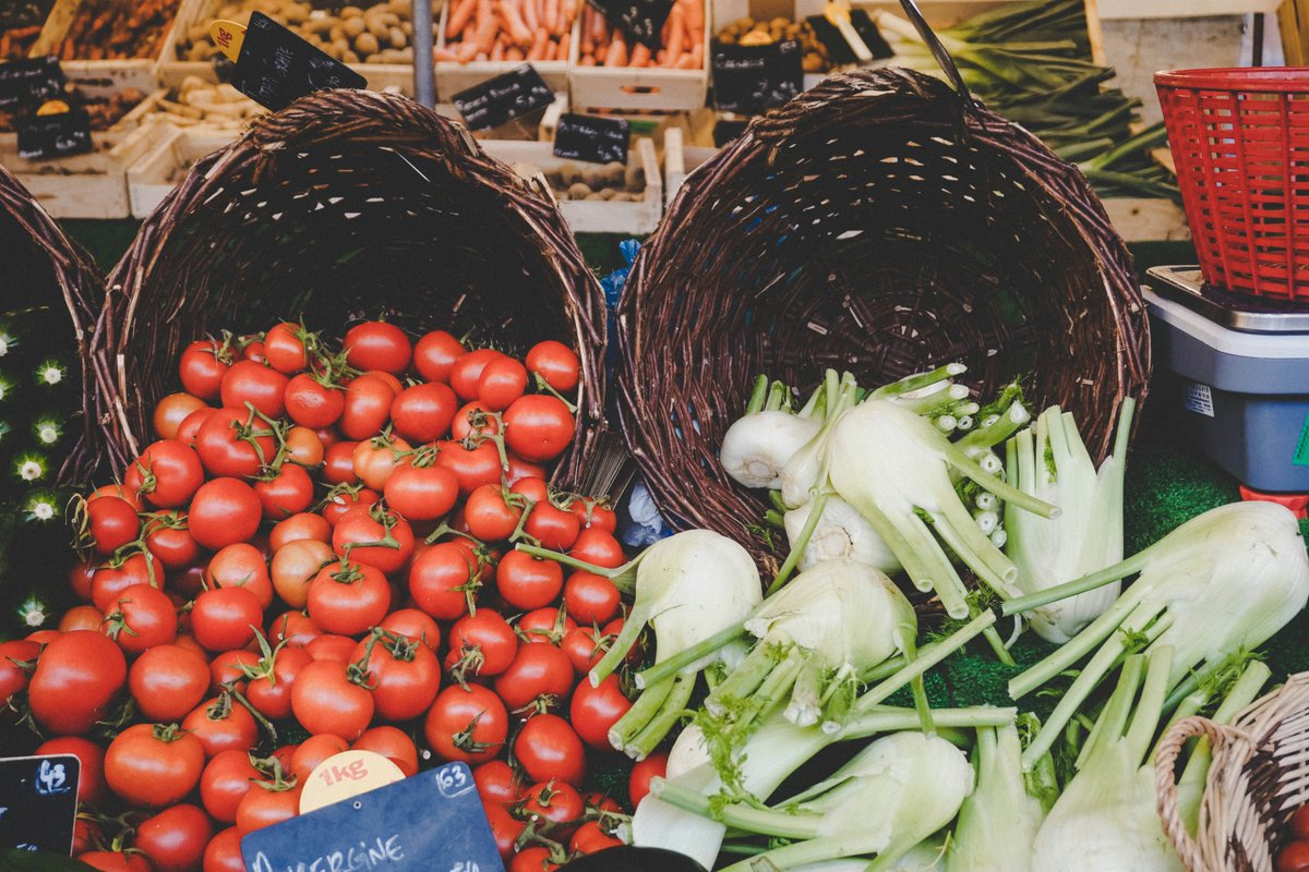 🆕 The European Week for Waste Reduction is featured on the EU Food Loss and Waste Prevention Hub to introduce the 2024 edition on #foodwaste! 🍋❌🗑️ Check out the article here 👉 ec.europa.eu/food/safety/fo…
