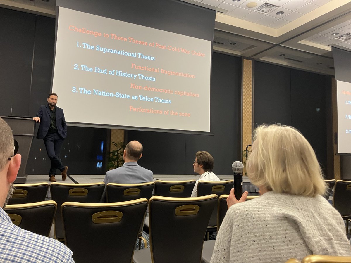 DuqHistory's tweet photo. Dr. Slobodian spoke on zone fever and anarcho-capitalism and made us rethink the recent history of the global economy. 🌐💵📈 https://t.co/vClosY3b9J