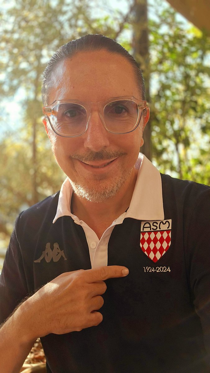 Alex_Event's tweet image. Bien reçu le Maillot du Centenaire de l' @ASMOfficiel !!!

Merci infiniment @lequipedusoir 🙏🙏🙏

Amitiés de Cannes. 

@lachainelequipe 
@lequipe 
@vsainsily