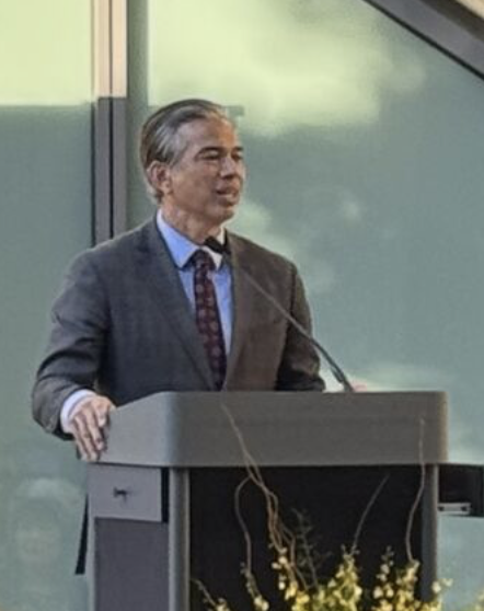 Robert Chang tweet media