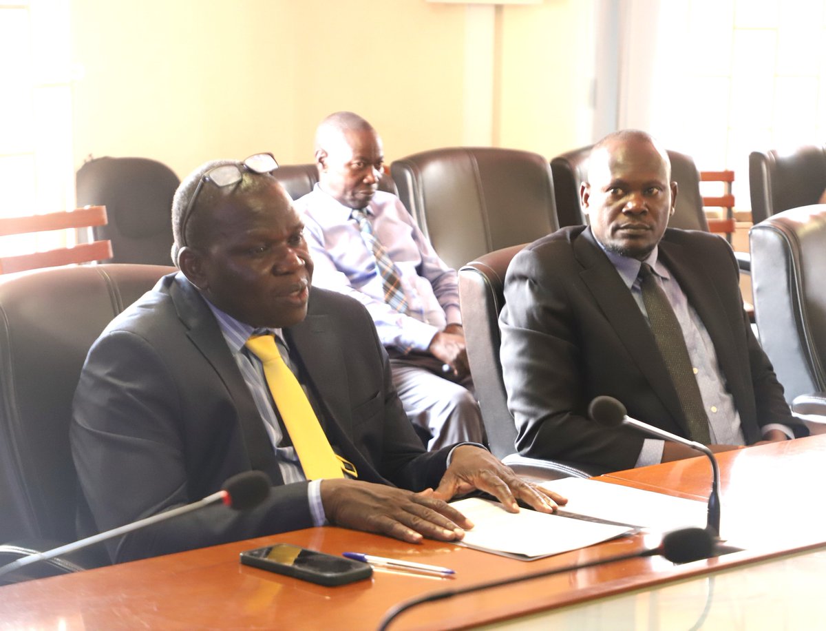 NPA_UG's tweet image. Today, we hosted a team from the @IraUganda led by Mr. Steven Kaddu, the Manager Inspection. We discussed innovative ways of exploiting opportunities within the insurance value-chain while also leveraging insurance to finance development.
#PlanningForDevelopment