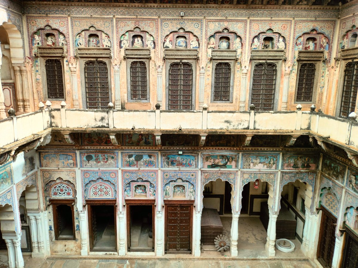 StampedMoments's tweet photo. @eatlivestay @obligatraveler @intheolivegrov1 @OdetteDunn @pipeaway_travel #Top4Themes #Top4Ruins
From my side
1. Abandoned Shekhavati mansions (Rajasthan)from 18th century
2. Ruins at Ayuthaya (wat mahathat), Rajasthan from 14th century
3.Trajan's Column, Rome from 113 CE
4. Bhangarh, Rajasthan 16th century https://t.co/14AR9B5eh2