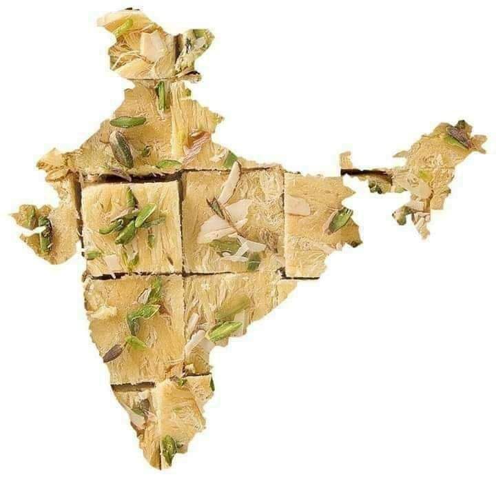 VandanaYad753's tweet image. @VandanaYad753 *कुछ दिनों बाद ऐसा ही मौसम*
*आने वाला है...*
*सोनपापडी...*
*इधर से उधर घूमती रहेगी...*
😃🤣🤣🤭🤣🤣  #advancedvoice #jungkook #ZAAR