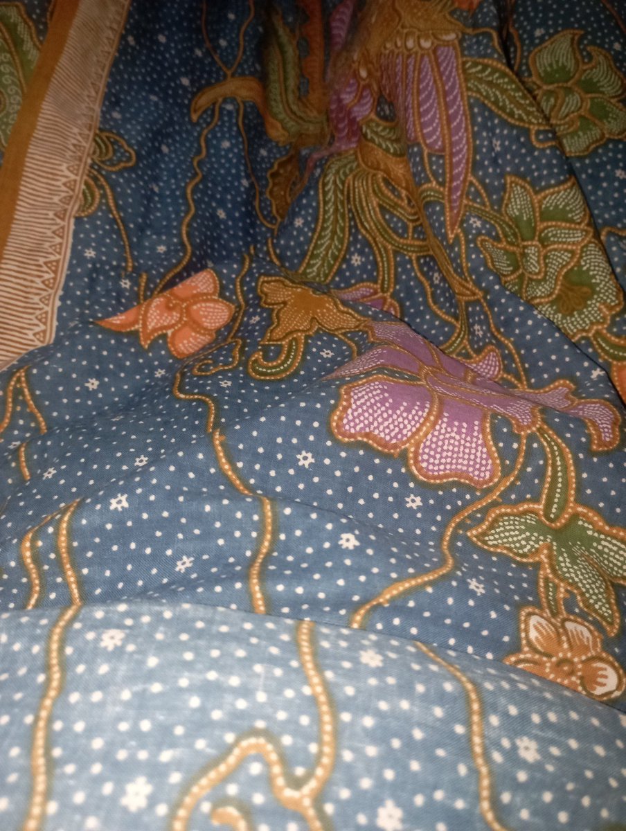 Si tua ,,,tapi tetap cantik