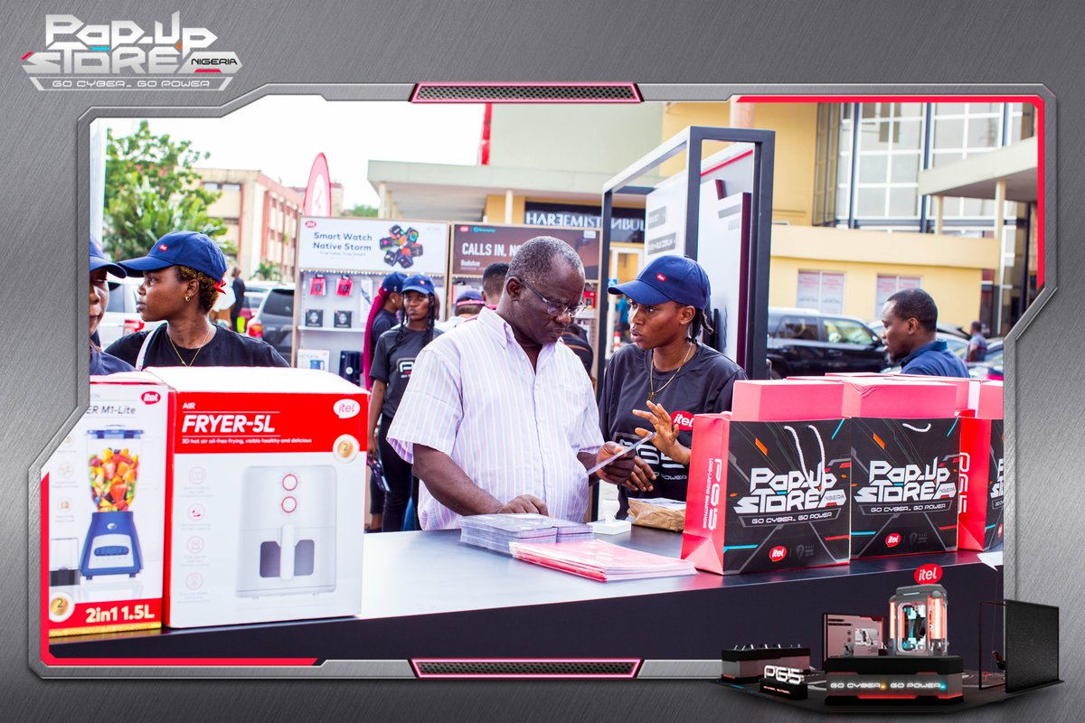 itelNigeria's tweet photo. Everyone loves the itel P65!
#itelP65
#itelP65PopUpStore https://t.co/7IcHXHwmgU