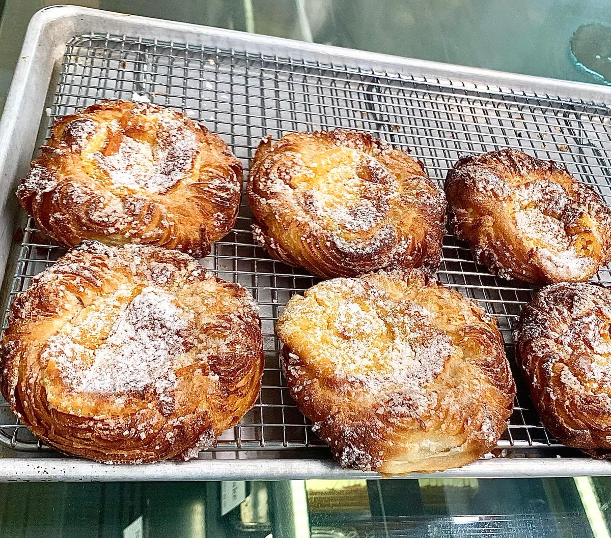 FreshOnTheMenu's tweet image. The best way to start your day is at a #FreshOnTheMenu restaurant serving up #FarmToTable breakfast! 🐓🍳

📸: Glass Onion, Baguette Magic, Lowcountry Fresh