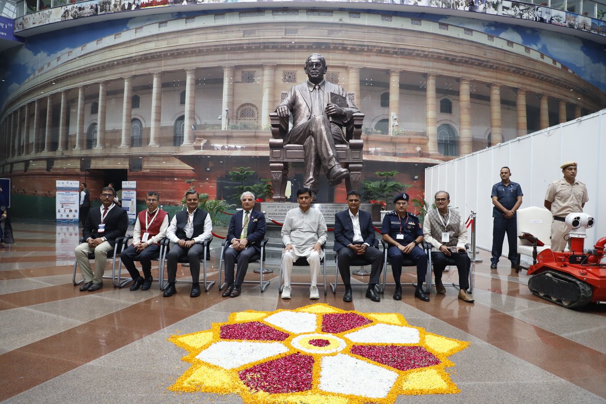 Nityanand Rai (@nityanandraibjp) on Twitter photo आज 23 अक्टूबर, 2024 को राष्ट्रीय आपदा प्रबंधन संस्थान (<a href="/nidmmhaindia/">National Institute of Disaster Management</a>), भारत सरकार द्वारा अंतर्राष्ट्रीय आपदा जोखिम न्यूनीकरण (DRR) दिवस , 2024 के उपलक्ष में "शिक्षा में DRR को मुख्यधारा में लाते हुए रेजिलिएंट शिक्षण स्थानों के निर्माण और युवाओं व बच्चों के सशक्तीकरण" आज 23 अक्टूबर, 2024 को राष्ट्रीय आपदा प्रबंधन संस्थान (<a href="/nidmmhaindia/">National Institute of Disaster Management</a>), भारत सरकार द्वारा अंतर्राष्ट्रीय आपदा जोखिम न्यूनीकरण (DRR) दिवस , 2024 के उपलक्ष में "शिक्षा में DRR को मुख्यधारा में लाते हुए रेजिलिएंट शिक्षण स्थानों के निर्माण और युवाओं व बच्चों के सशक्तीकरण"