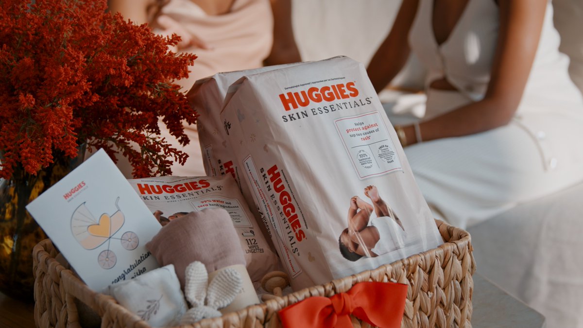 VitaPictura's tweet photo. Brand new commercial campaign for @Huggies in collaboration with @crichmedia, Madia Hill Scott, and the @GroupBlack_Co agency.
.
.
#vitapictura #huggies #groupblack #winnienoah #commercial #babycare #babyproducts #parenting https://t.co/ThUXB9cjyq