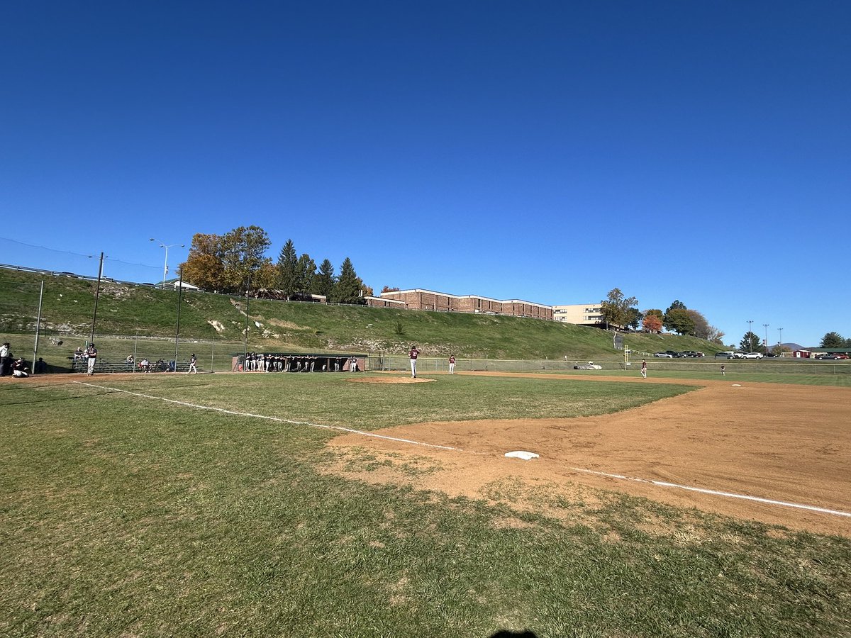 baseball4435's tweet photo. Navy takes Game 1 of the Maroon-Navy 2024 World Series. https://t.co/eYA4YlwBbX