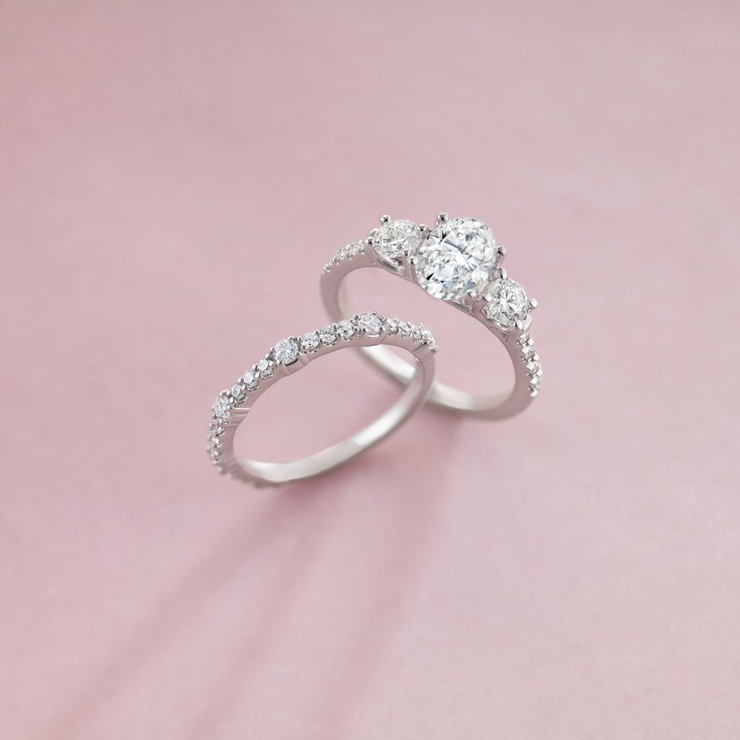 NitziDiamonds's tweet image. Do you know a three-stone ring signifies your love's past, present, and future? 

Its timeless elegance and symbolism make it ideal for celebrating your journey. 

How does it resonate with you? 💍 

#ThreeStoneRings #EngagementStory #MeaningfulJewelry