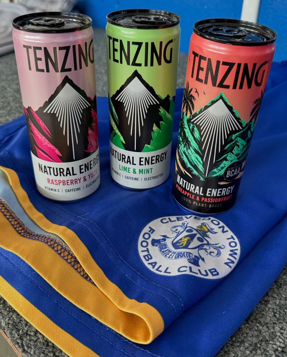 ClevedonTownFC's tweet photo. 🙏 Big thanks to @TENZINGenergyy for keeping the team fuelled for tonight’s game! 🙌 💥 The support means the world, and the players are ready to give it their all! ⚽️💙🤍

#poweredbytenzing #matchdayboost #thankyou #seasiders https://t.co/bq2U7HPmOT