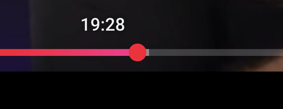 avstorm's tweet image. The new red/pink gradient in the YouTube progress bar looks like something is wrong with my display