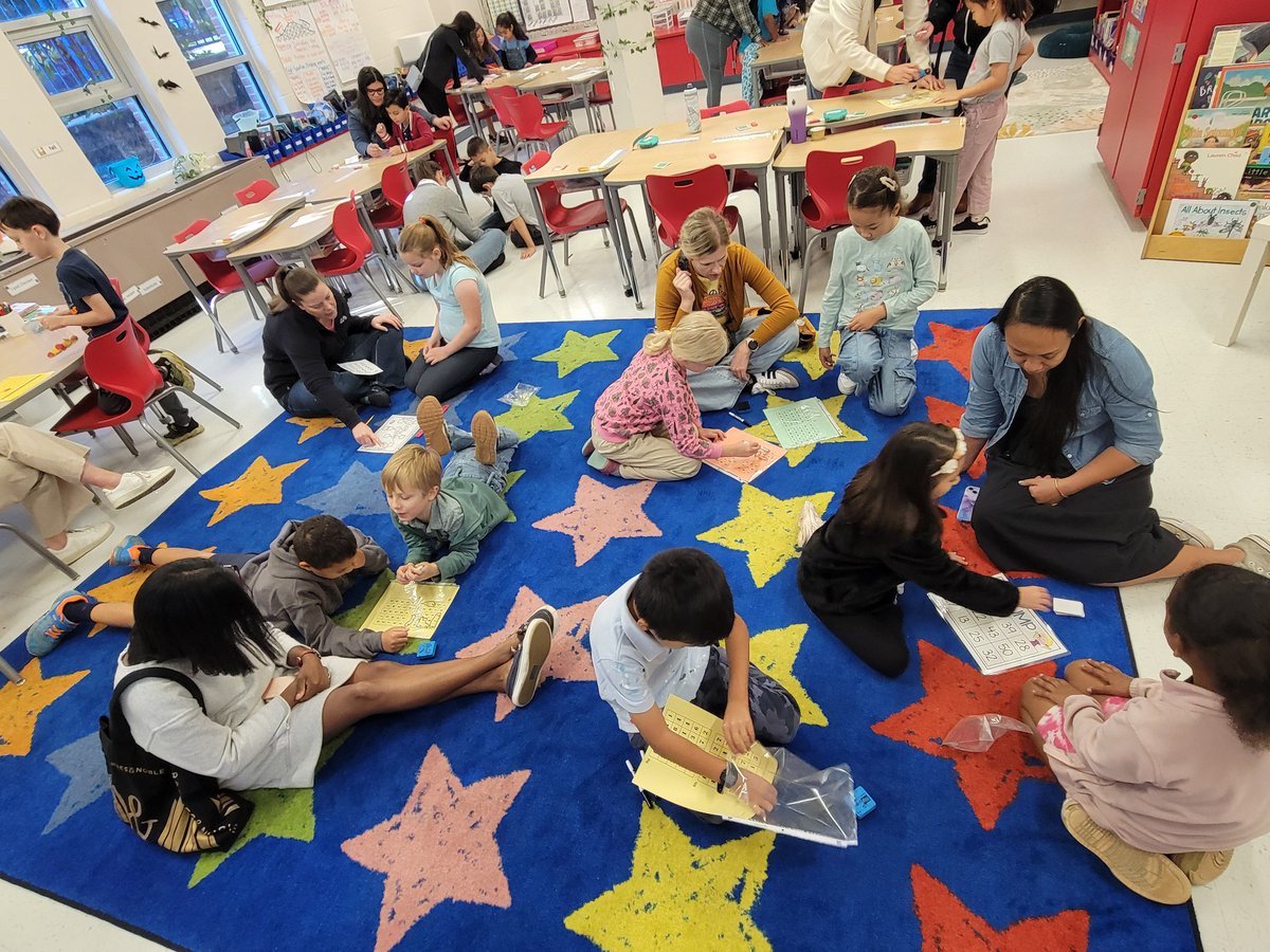 Celebrating <a href="/Innovation_APS/">Innovation Elementary</a> math day with <a href="/MsSmithin2nd/">Ms Smith</a> class was so fun!