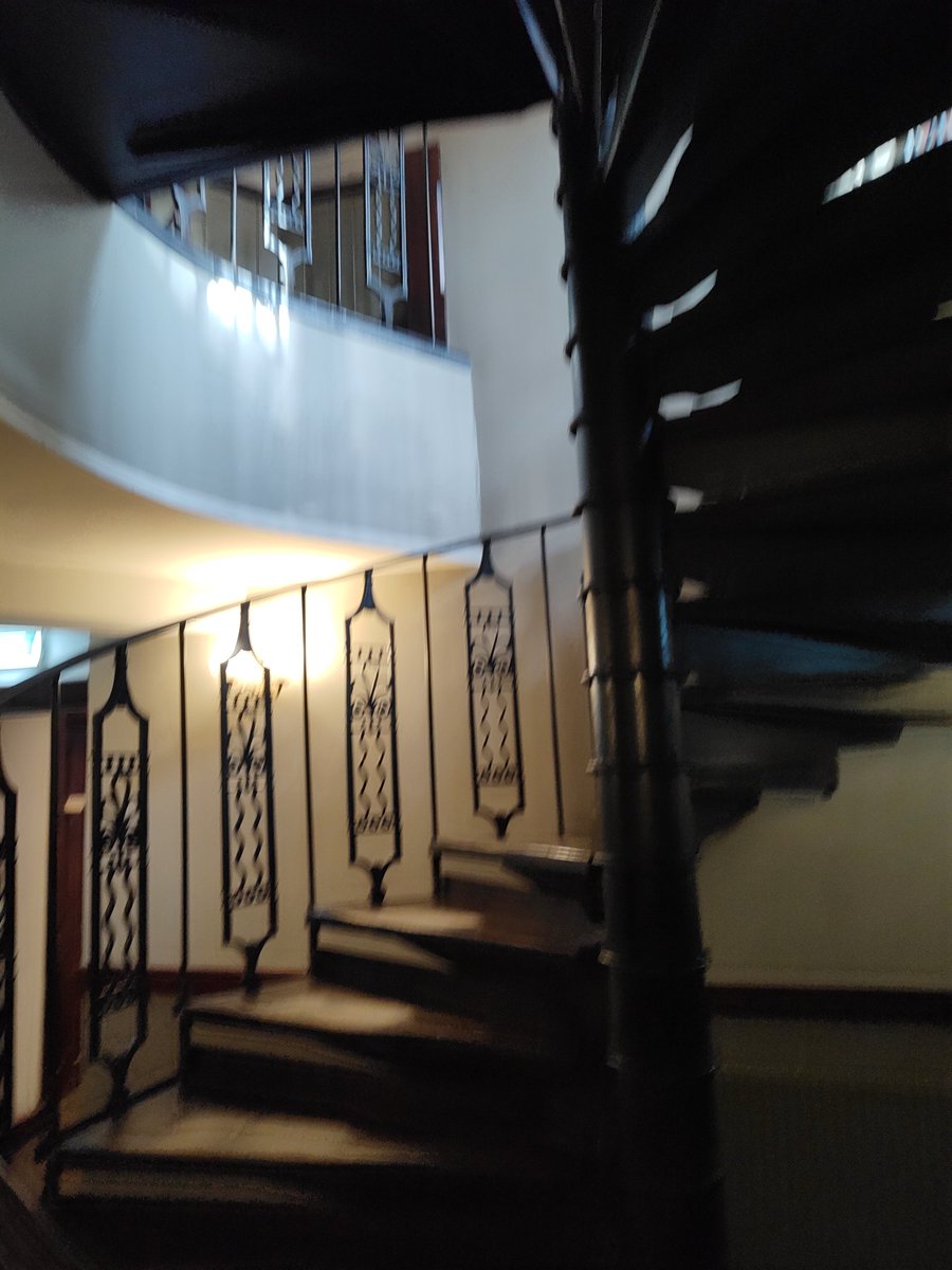 Secret Edinburgh - urbex, street art, indie shops tweet media