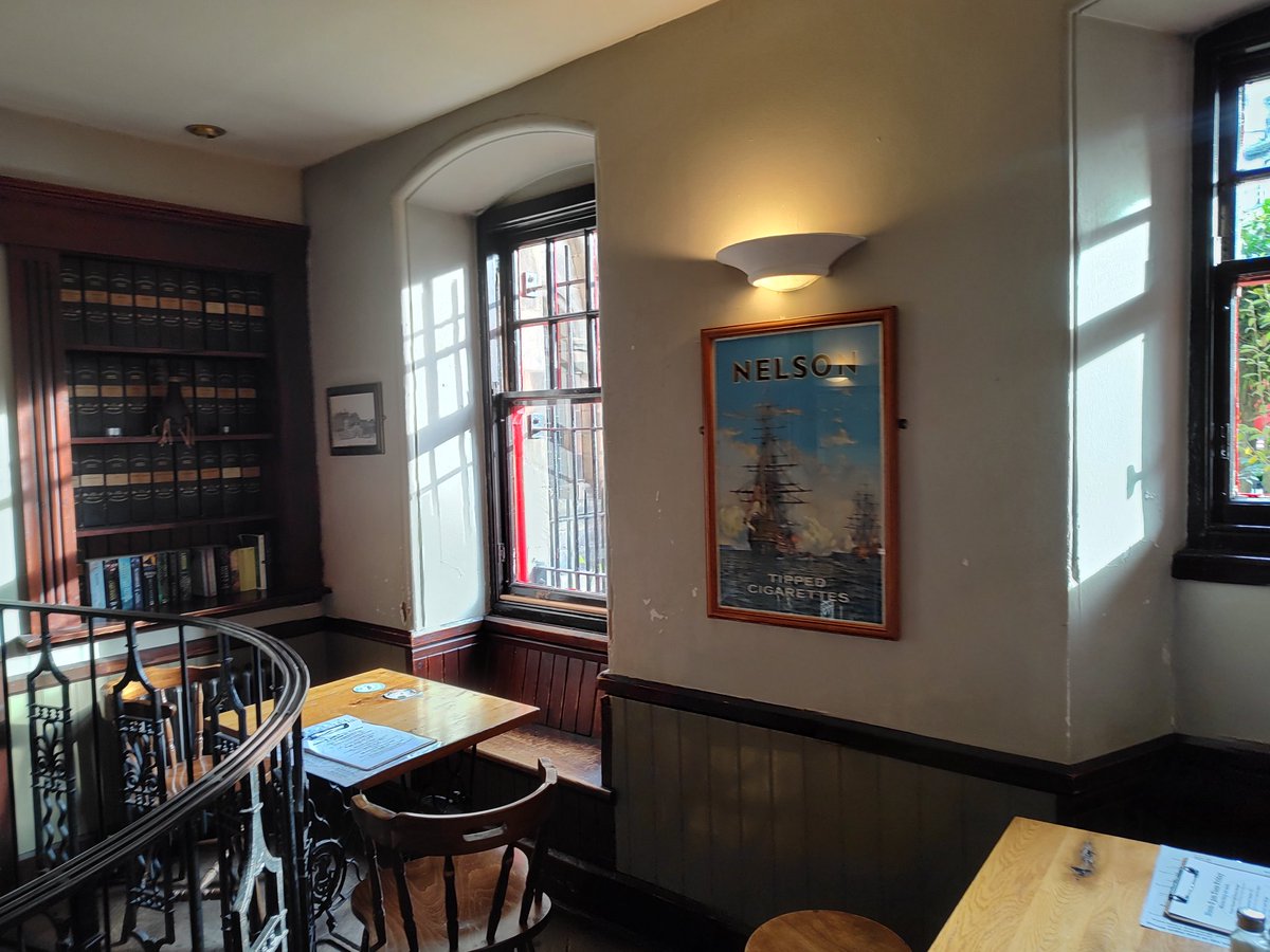 Secret Edinburgh - urbex, street art, indie shops tweet media