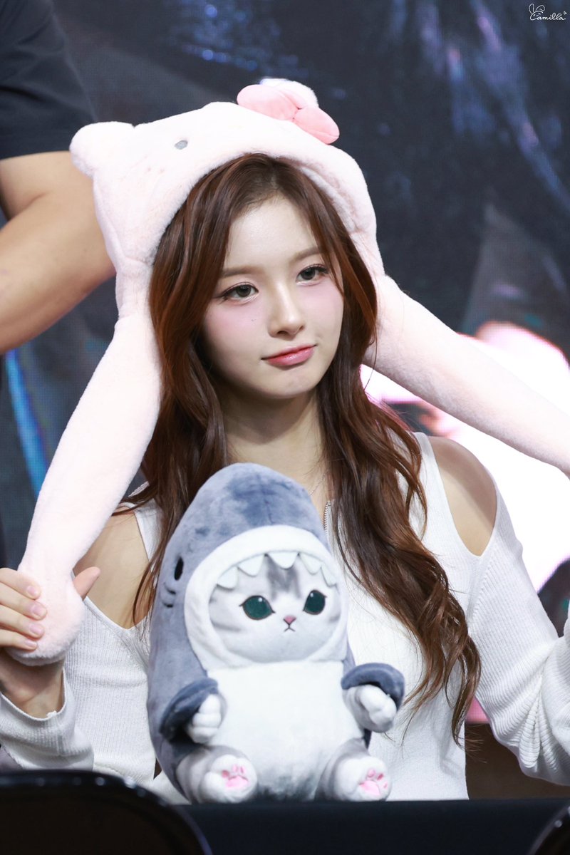 hihicamilla's tweet photo. 241023
(•͈˽•͈)
#엔믹스 #NMIXX 
#설윤 #SULLYOON https://t.co/bcR5XkZ0oh