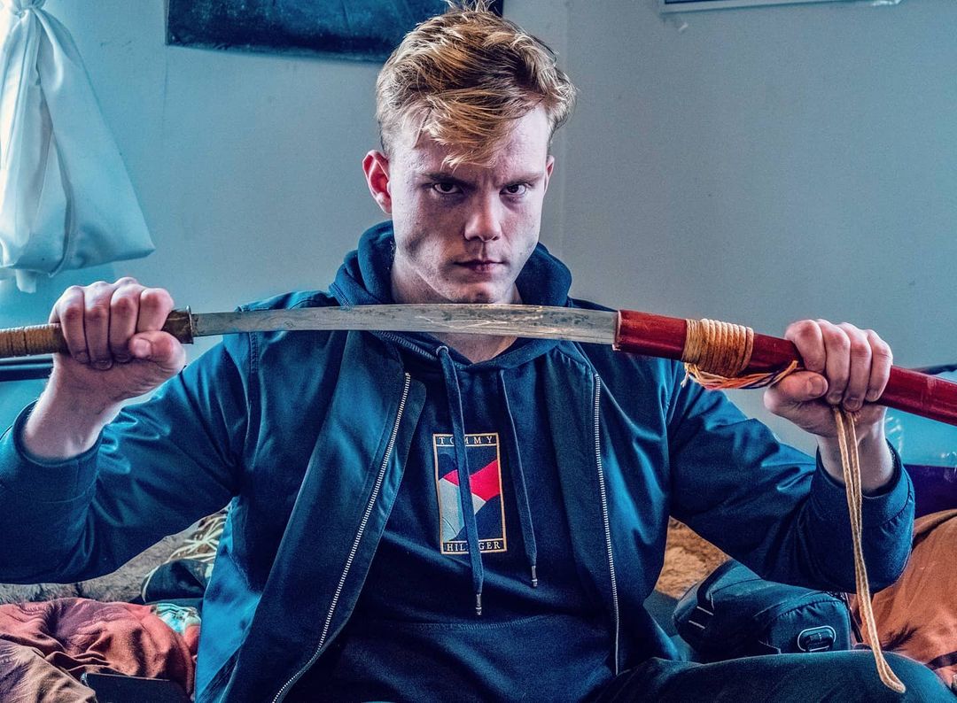 oscar_shibainu's tweet image. RYOSHI VISION @ParadoxDesigner✨💚