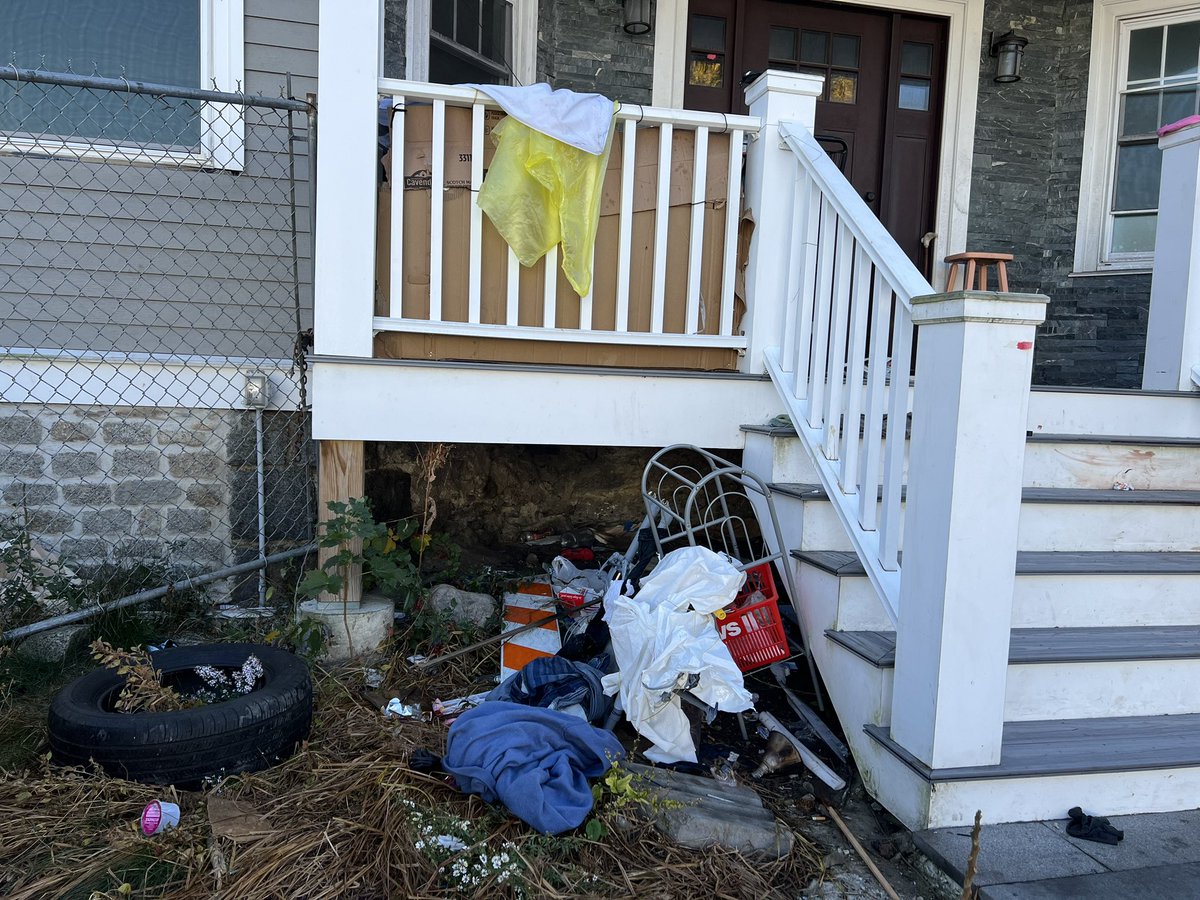 Shawn4Boston's tweet photo. #Boston residents are RIGHT about the #MassAndCass issue has spread, as predicted. @MayorWu & @BOSCityCouncil o junk
Look#TaniaFernandezAnderson D7 #ColumbiaRoad https://t.co/NmOoigsEMV