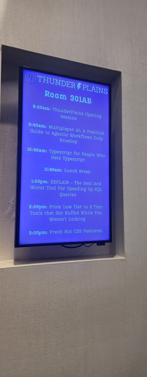 Hey y'all! 👋 Jesse's on at 2 in room 301AB #tplains24