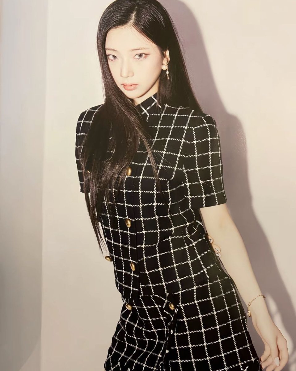 [📸] #RUKA for DAZED Korea

#루카 #河井瑠花 #베이비몬스터루카
#BABYMONSTER #베이비몬스터