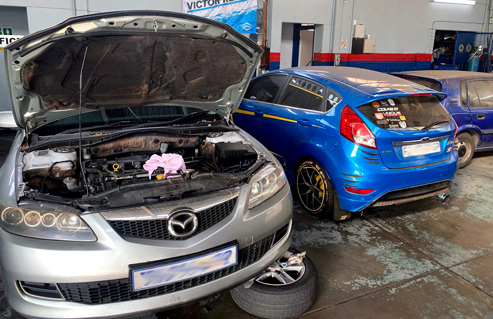 autorepairsrbg's tweet photo. We are ready to assist you with all your auto needs - repairs, servicing, and seasonal maintenance - at affordable prices! ๐
We are @AutomobilSA approved
โน๏ธ Get a quote https://t.co/qXAchTbGxv
#AffordableAutoServices #HappyCustomers #ExpertAutoRepairs #RandburgAutoRepairs https://t.co/gO0WhfS8bC