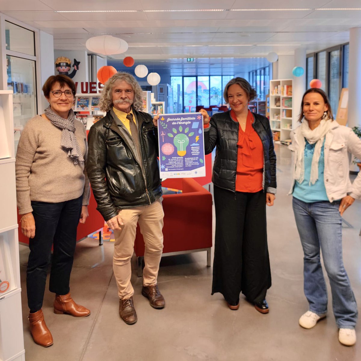 🌍 Participez à la Journée Familiale de l'Énergie à Plœmeur les 15 et 16 novembre ! Ateliers, projection, spectacle, et un Repair Café pour apprendre à réduire son empreinte énergétique tout en s’amusant. ♻️💡 #Energie #Plœmeur #Écologie