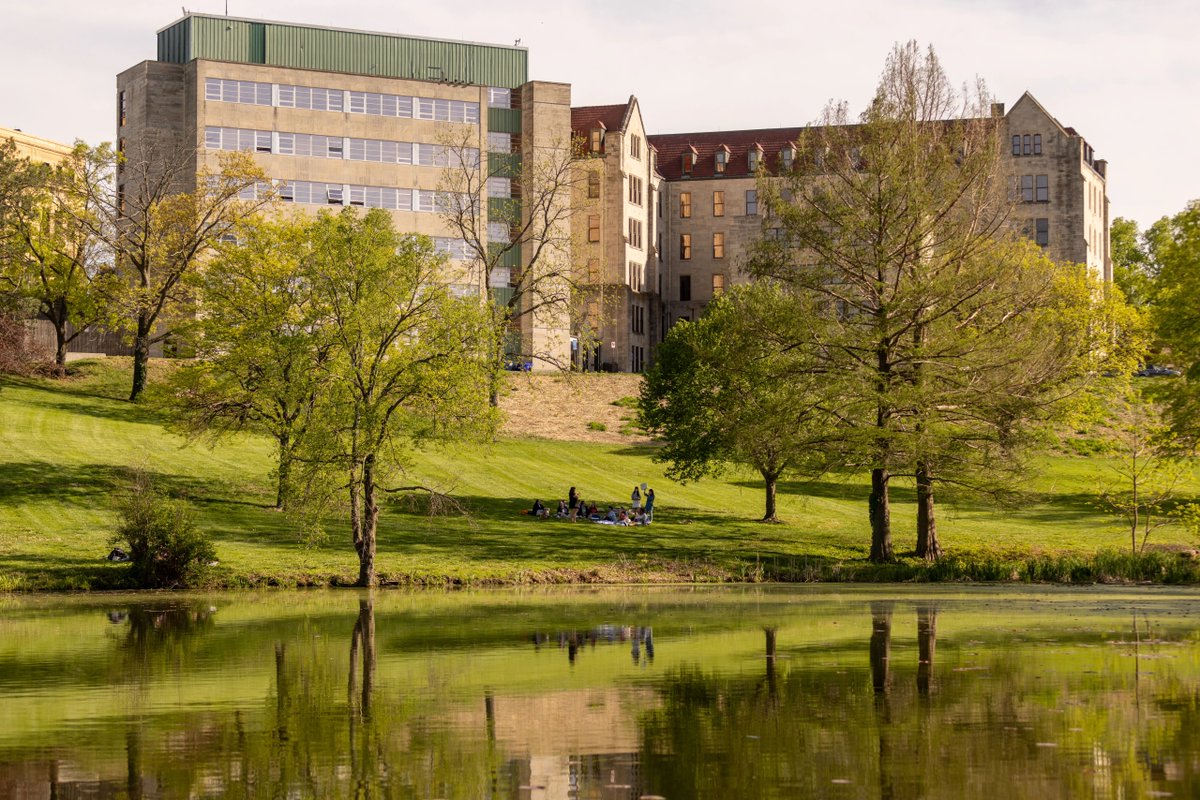 A little bit of zen for your feed in the midst of midterm exams, projects, and papers. You got this, Jayhawks! 52 days until Stop Day. 🍃 🌅 #KUCollege #HeartofKU #UniversityofKansas #RockChalk