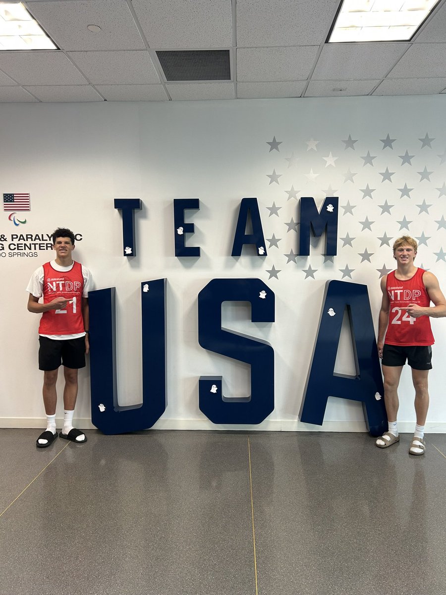 kylet_chapman11's tweet photo. Thank you @usavolleyball and @usav_ntdp for the wonderful experience at the 2024 Indoor Fall Training Series at the Olympic Training Center! https://t.co/fajro3iLqp