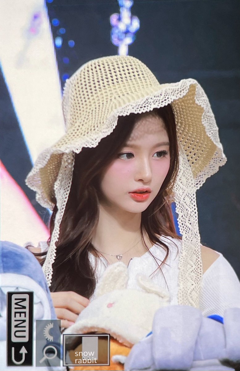 snowrabbit0126's tweet photo. 241023 pre

#설윤 #SULLYOON #엔믹스 #NMIXX https://t.co/lYmHjN3LC4
