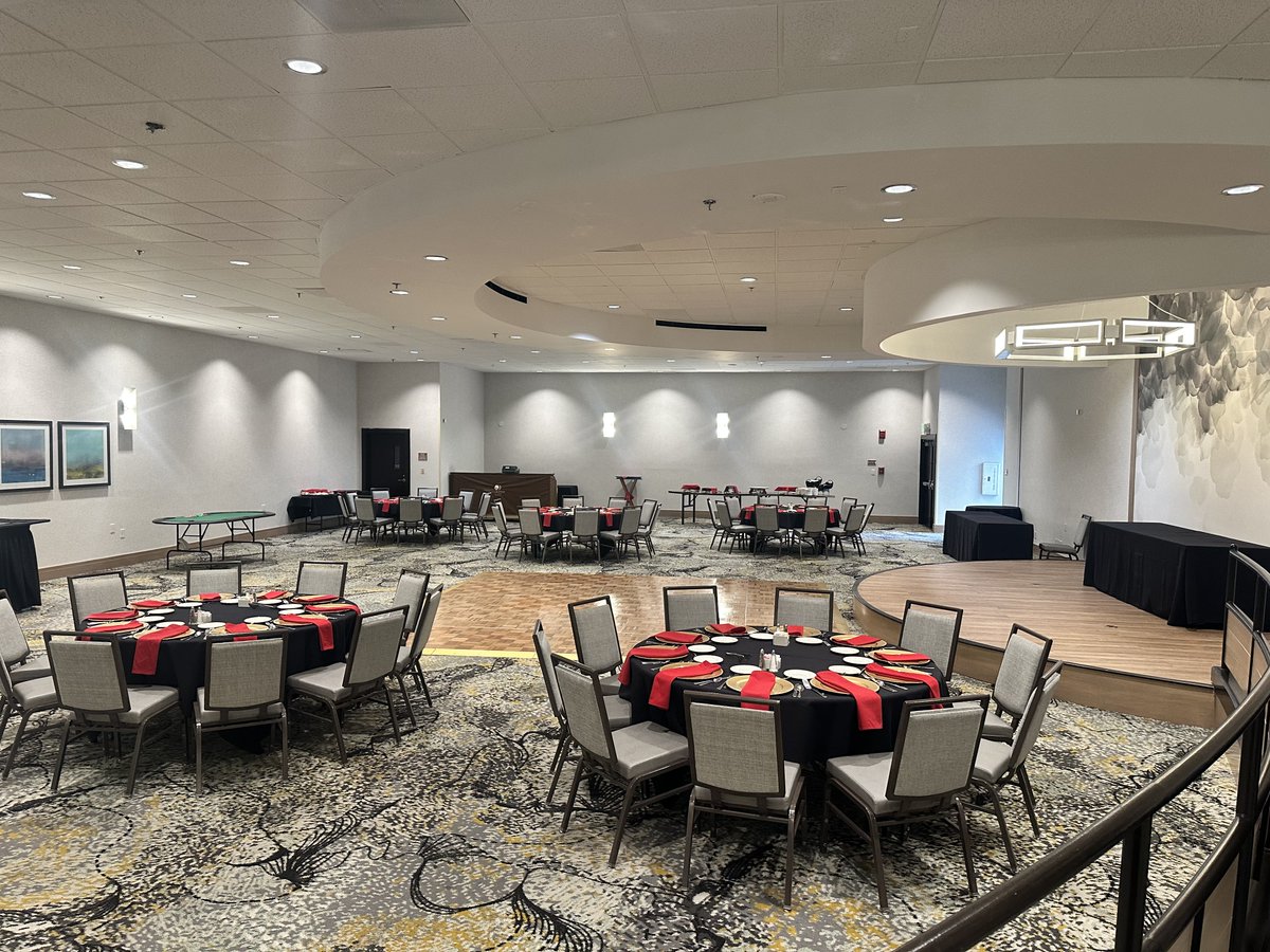 Hilton_Modesto's tweet image. Celebrate the holidays with 50% off event room rentals at #DoubleTreeModesto! 🎅 

📅 Reserve your space between October 1 and December 31, 2024, for events taking place before March 31, 2025. Some restrictions apply.

📞 Reach us at (209) 525-3012
✉️ Email: DSTO_DS@Hilton.com