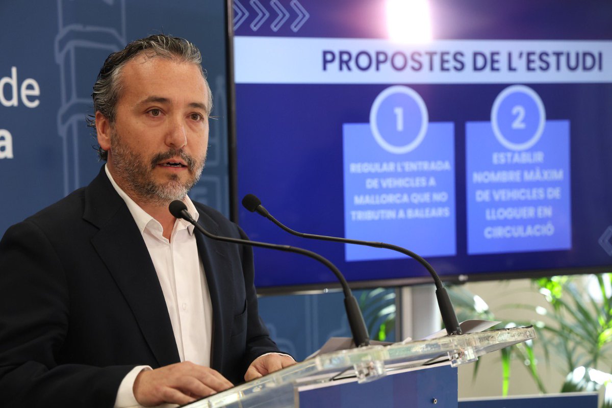 El estudio de carga del Consell de Mallorca propone regular la entrada de vehículos y una tasa para los coches que no tributen en Balears <a href="/Ll_Galmes/">Llorenç Galmés</a> <a href="/frubioaguilo/">Fernando Rubio</a> <a href="/RafelOliver79/">Rafel Oliver Barros</a> <a href="/consell_pp/">PP Consell Mallorca</a> <a href="/PPdeMallorca/">Partit Popular de Mallorca</a>