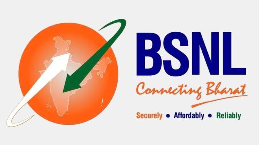 dattigaon's tweet photo. भगवा हुआ BSNL का लोगो!

कनेक्टिंग इंडिया की जगह, कनेक्टिंग भारत होगा स्लोगन!

24 साल बाद BSNL ने अपने लोगो और स्लोगन में बदलाव किया है।

नए LOGO के साथ 7 नई सर्विस, मिलेगा हाई स्पीड इंटरनेट।

सरकारी टेलीकॉम कंपनी BSNL जल्द ही अपनी 4G सर्विस भी पूरे देश में लॉन्च करने वाला है और 5G सर्विस पर भी BSNL तेजी से काम कर रहा है। धन्यवाद माननीय दूरसंचार मंत्री श्रीमंत @JM_Scindia  जी ।।