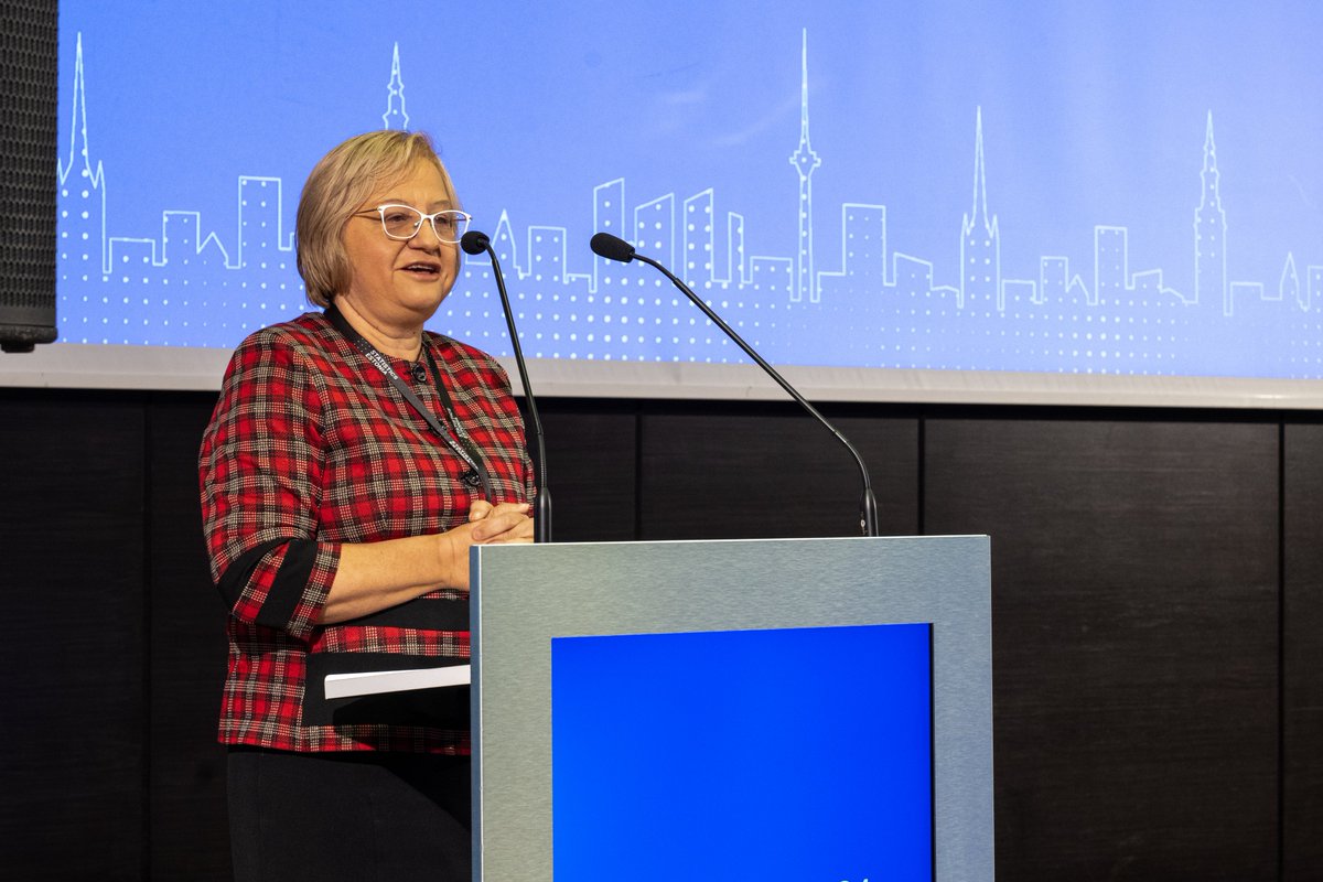 MarianaKotzeva's tweet photo. Today myself and Urmet Lee, DG of @eestistatistika, opened #DGINS 2024 in Estonia on the topic 'new frontiers of official statistics' & how we can harness digital innovation to better serve the public good. I look forward to fruitful exchanges & a great conference! @EU_Eurostat https://t.co/7XBoY3hIje